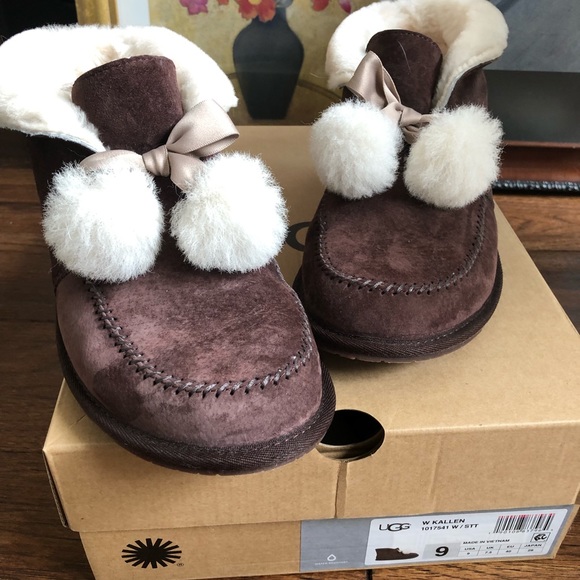 UGG Shoes - Ugg Kallen slippers/boots